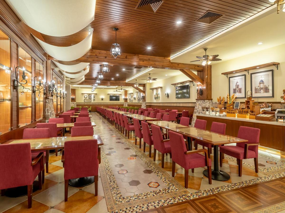 Wyndham Shanghai Hongqiao-Near Necc Kültér fotó