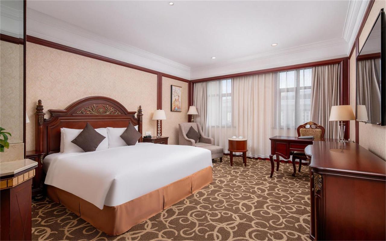 Wyndham Shanghai Hongqiao-Near Necc Kültér fotó