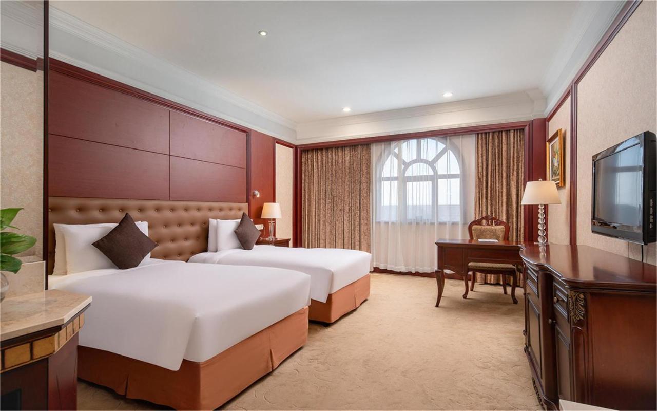 Wyndham Shanghai Hongqiao-Near Necc Kültér fotó