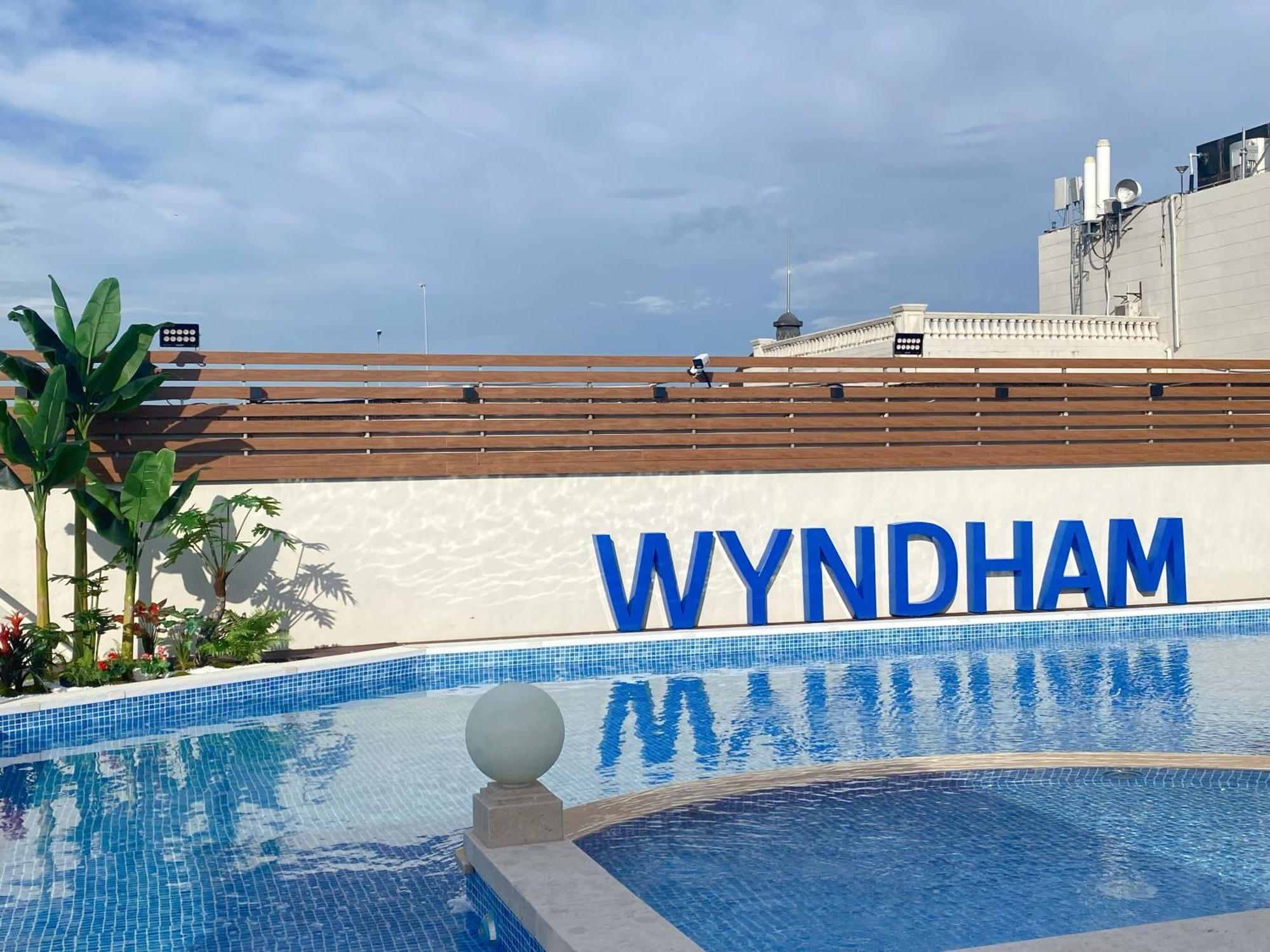 Wyndham Shanghai Hongqiao-Near Necc Kültér fotó