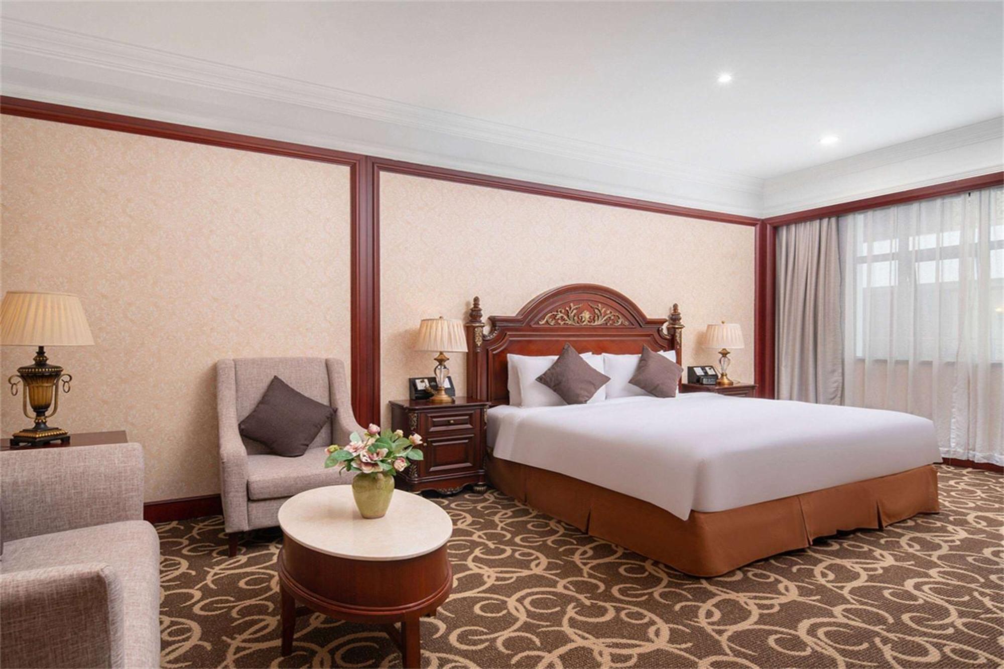 Wyndham Shanghai Hongqiao-Near Necc Kültér fotó